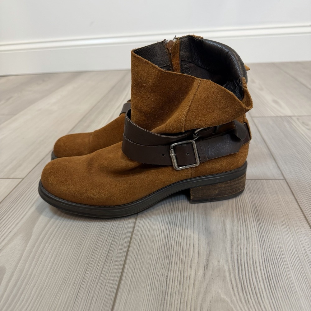 Steve Madden Dormaa Ankle Boots Cognac Suede Brown Leather Buckles Zip Women 8.5